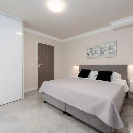 Makris No 2 Dubrownik