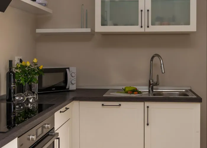 Makris No 2 Apartamento *