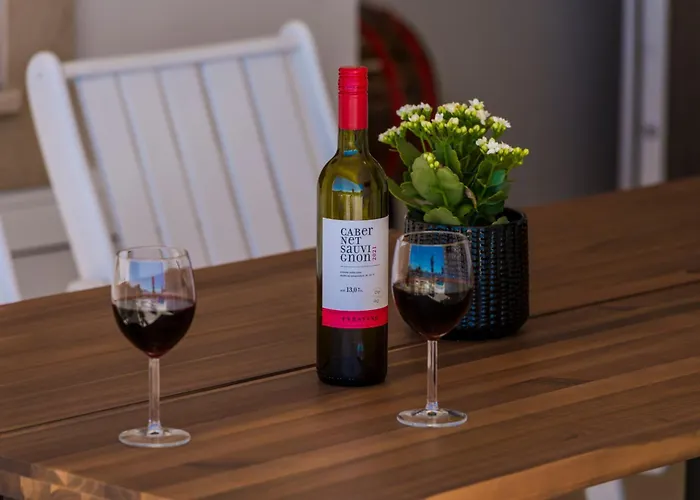 Makris No 2 Apartamento